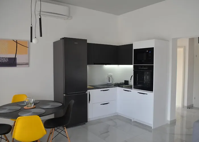 With A Parking Space Losinj, Losinj - 23165 Appartamento Mali Lošinj